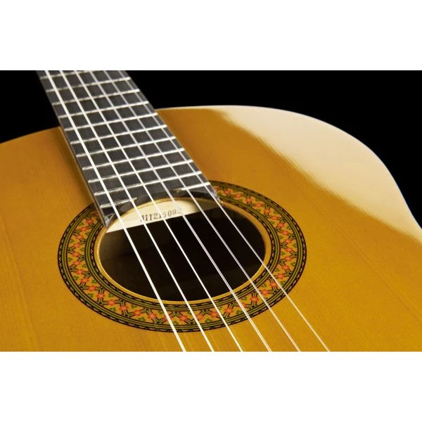 Yamaha CGS104A 10 Yamaha CGS104A - Image 10